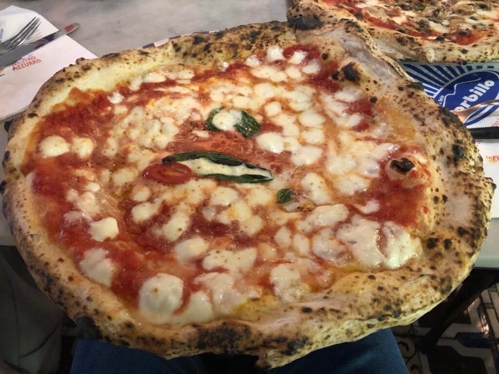 neapolitan pizza vs. roman pizza